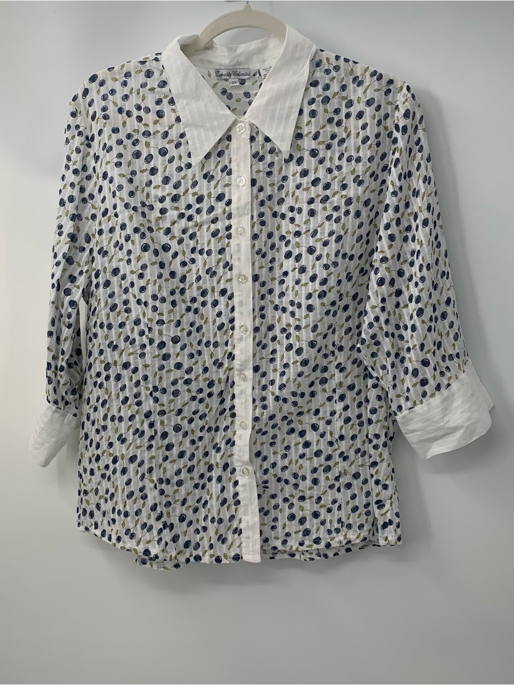 Capacity Unlimited Women's Olive Print Button-Down Shirt Size 2X